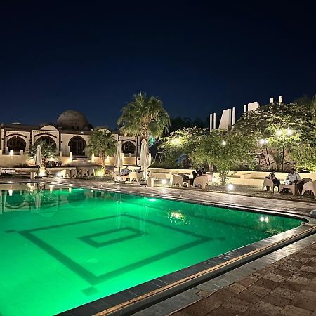Elphardous Oasis Hotel 樂蜀 外观 照片