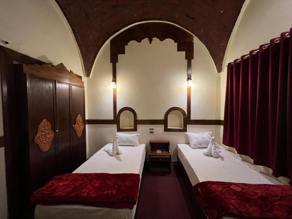 Elphardous Oasis Hotel 樂蜀 外观 照片