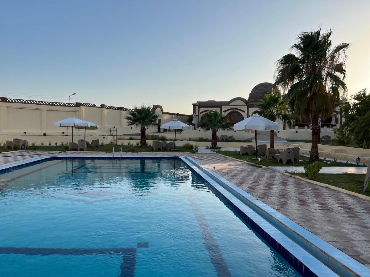 Elphardous Oasis Hotel 樂蜀 外观 照片
